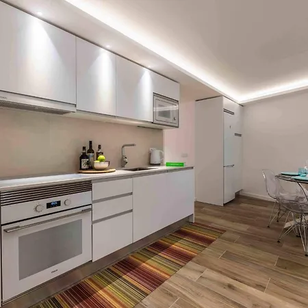 شقة Downtown 3-bedroom Luxury