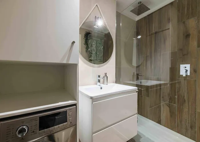 Downtown 3-bedroom Luxury * Albufeira