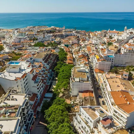 Downtown 3-bedroom Luxury Albufeira