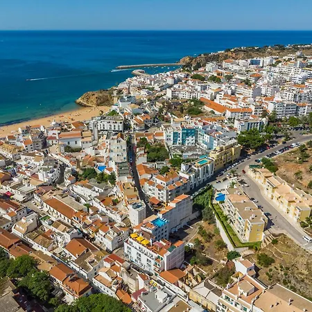 Downtown 3-bedroom Luxury Albufeira