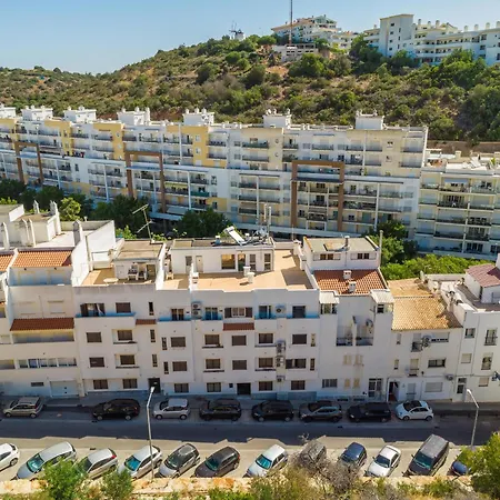 Downtown 3-bedroom Luxury * Albufeira